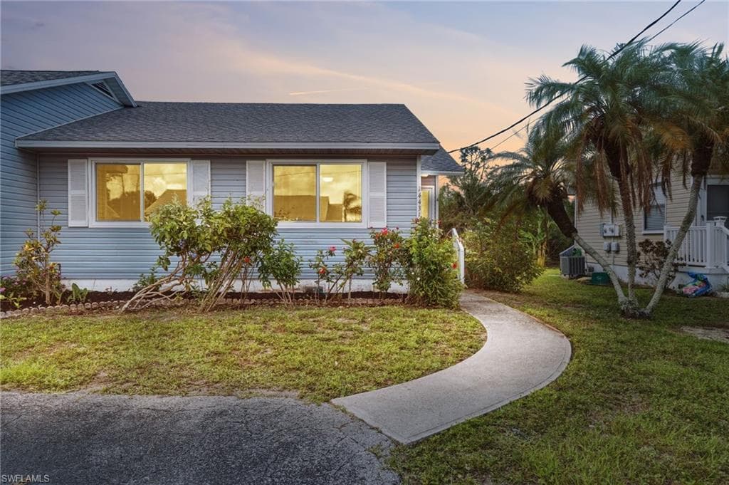 14431 Worthwhile RD PORT CHARLOTTE, FL 33953