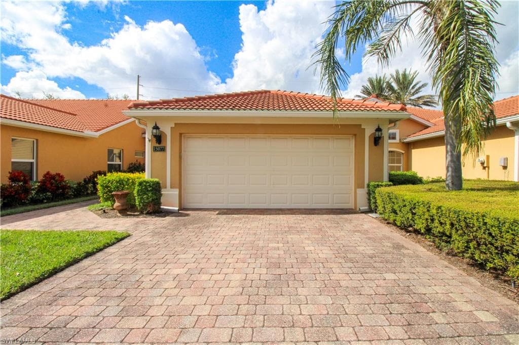 15077 Cortona WAY NAPLES, FL 34120