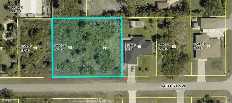 3306 44th ST SW LEHIGH ACRES, FL 33976