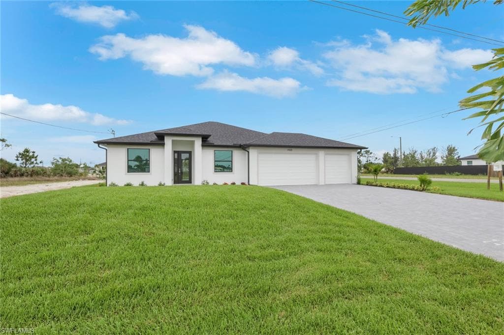 1920 NE 42nd TER CAPE CORAL, FL 33909