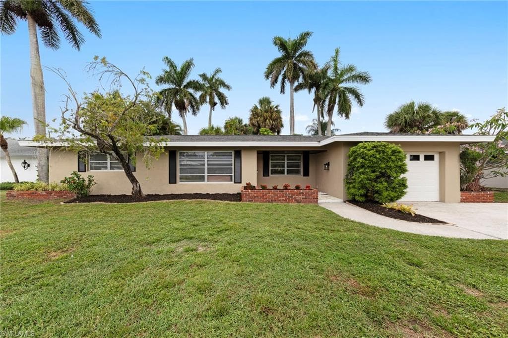 5046 Northampton DR FORT MYERS, FL 33919
