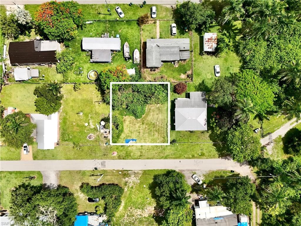 238 Old Train LN OTHER, FL 34137