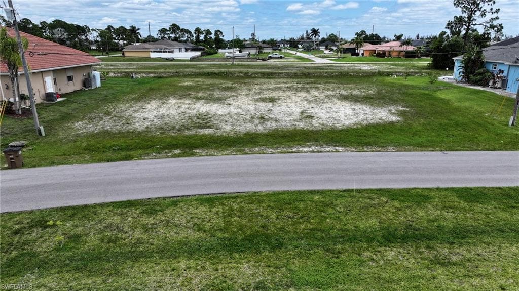 2205 NW 26th PL CAPE CORAL, FL 33993