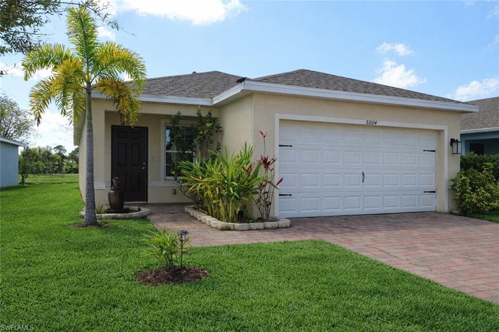 8804 Swell Brooks CT NORTH FORT MYERS, FL 33917
