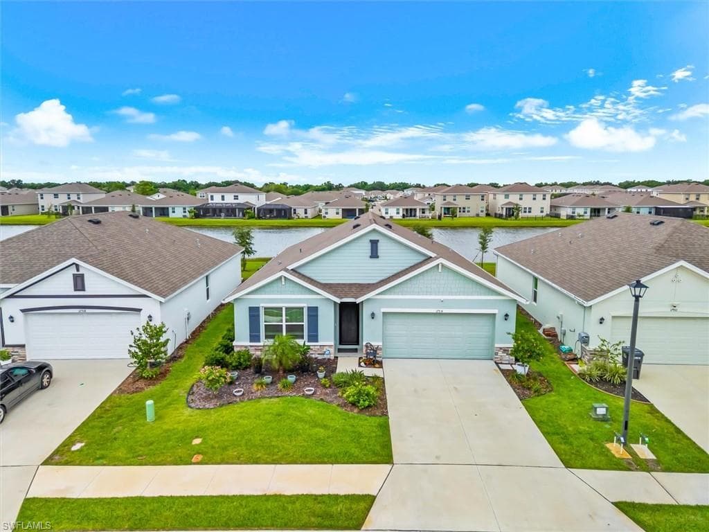 17914 Canopy PL BRADENTON, FL 34211