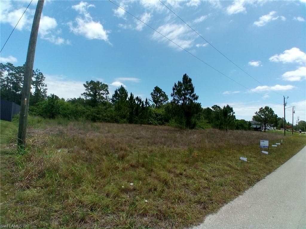 1021 Winters ST E LEHIGH ACRES, FL 33974