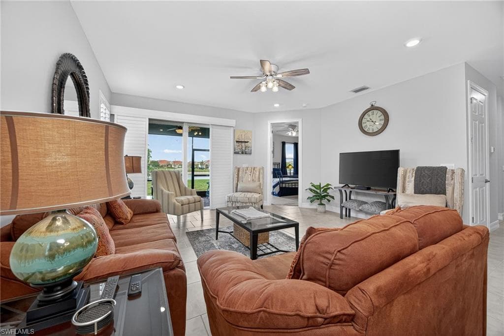 3944 Crosswater DR NORTH FORT MYERS, FL 33917