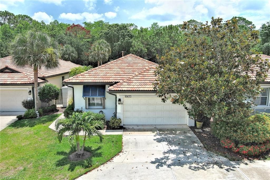 10633 Avila CIR FORT MYERS, FL 33913