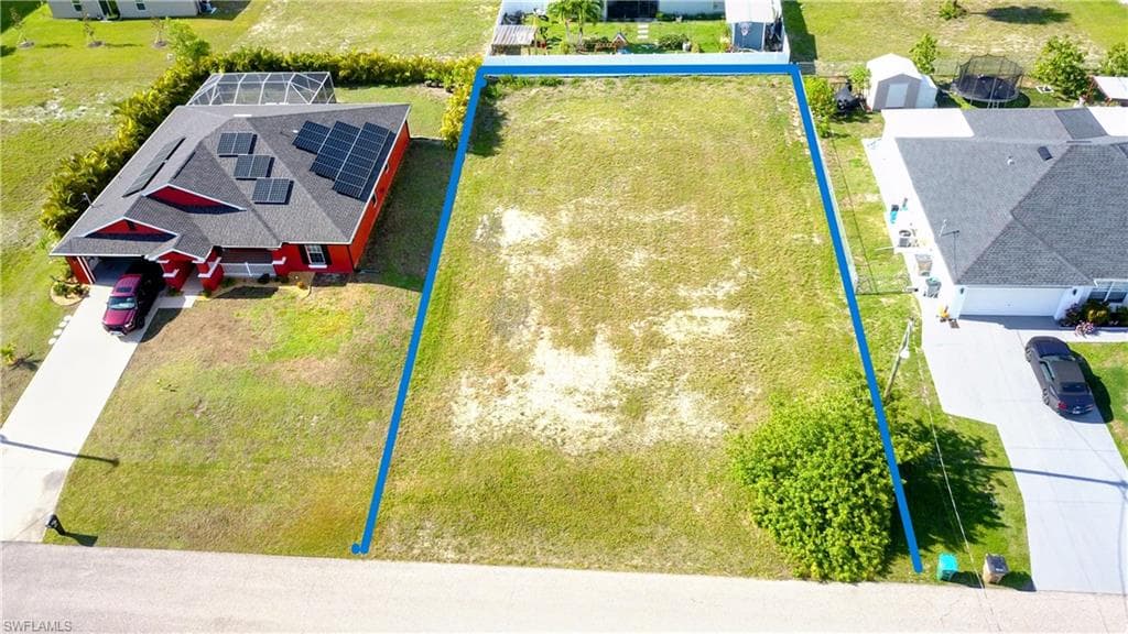 2821 NW 26th ST CAPE CORAL, FL 33993