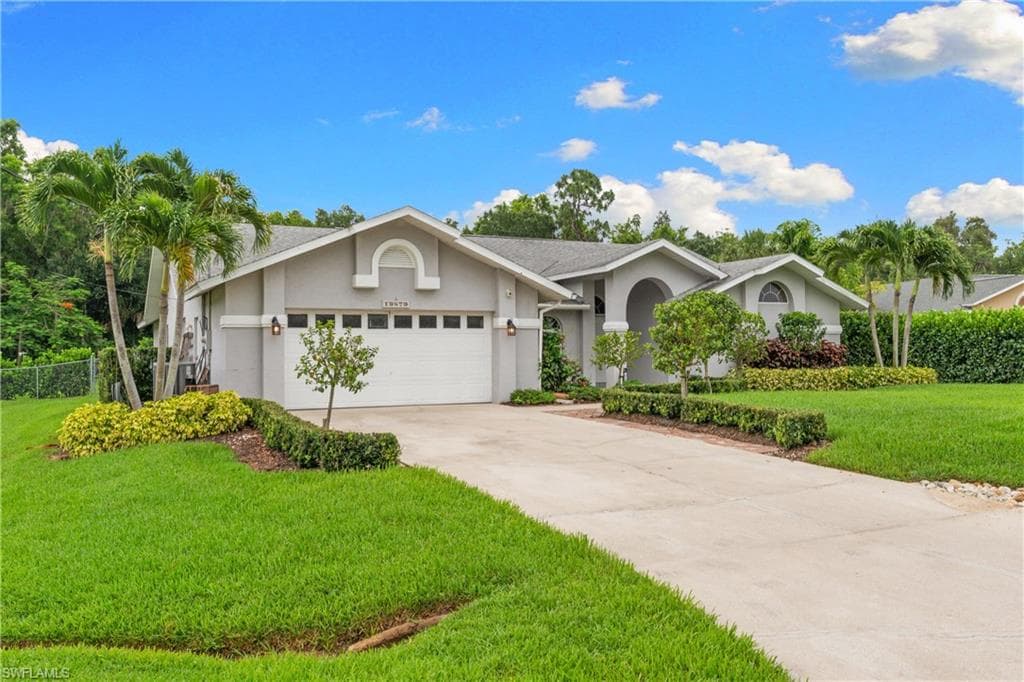 19879 Beaulieu CT FORT MYERS, FL 33908