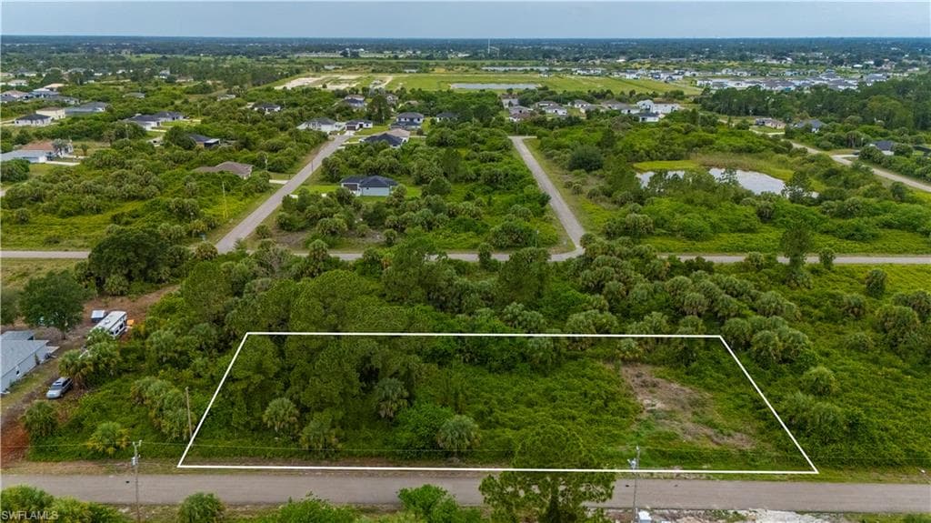 312 Laurel AVE S LEHIGH ACRES, FL 33974