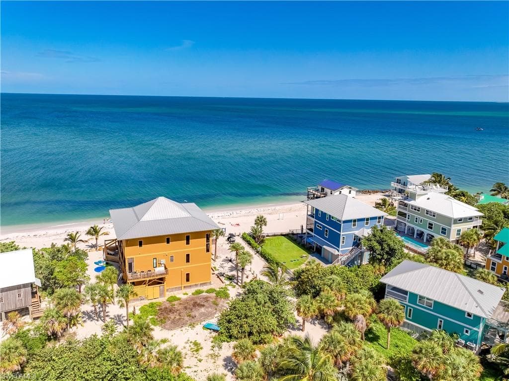 4601 Oro Pesos LN Upper Captiva, FL 33924
