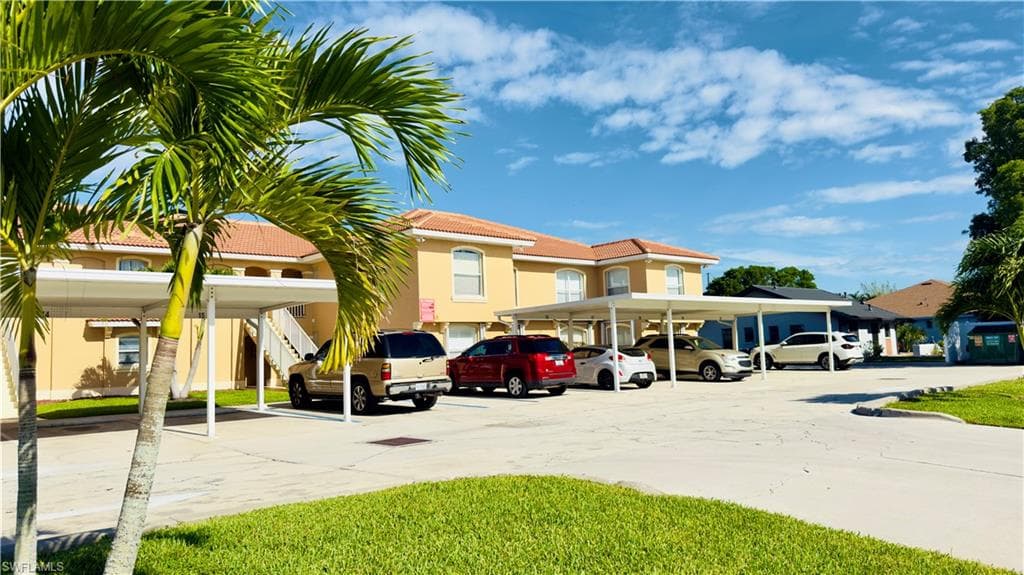 4520 Skyline BLVD 109 CAPE CORAL, FL 33914