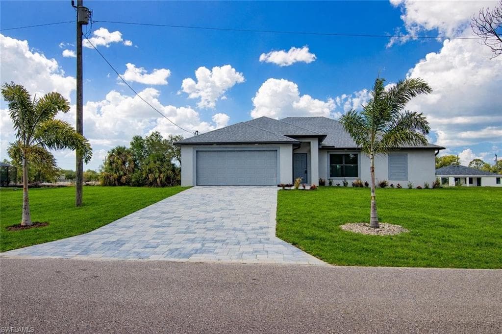 3594 NE 9th PL CAPE CORAL, FL 33909