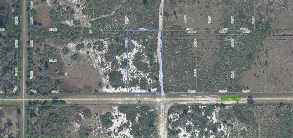 2310 W Yarbrough RD AVON PARK, FL 33825