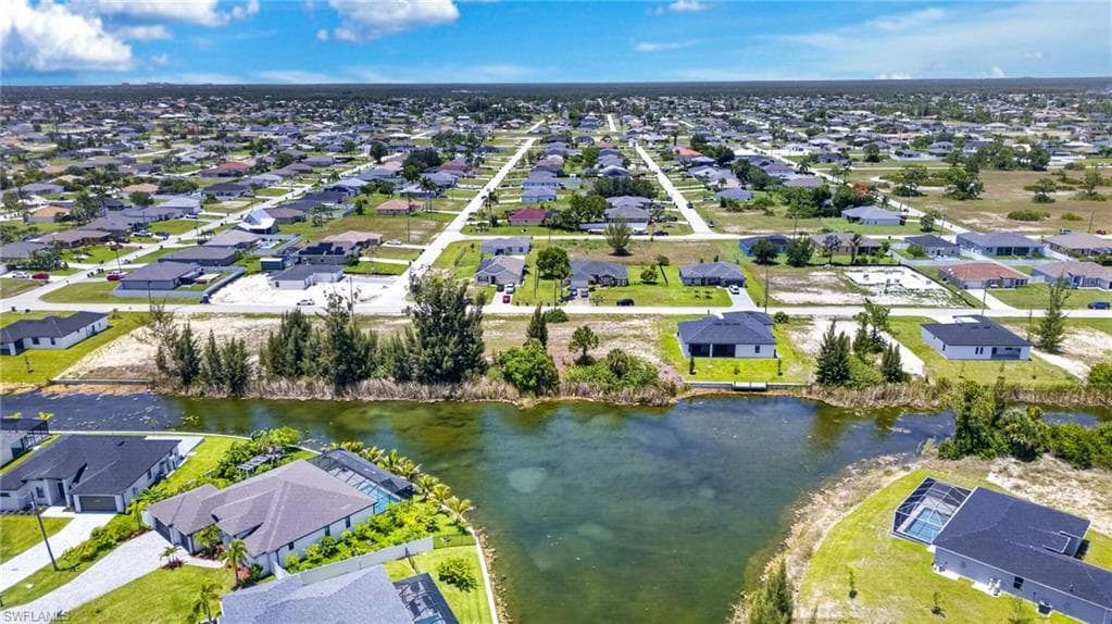 2108 NW 21st ST CAPE CORAL, FL 33993