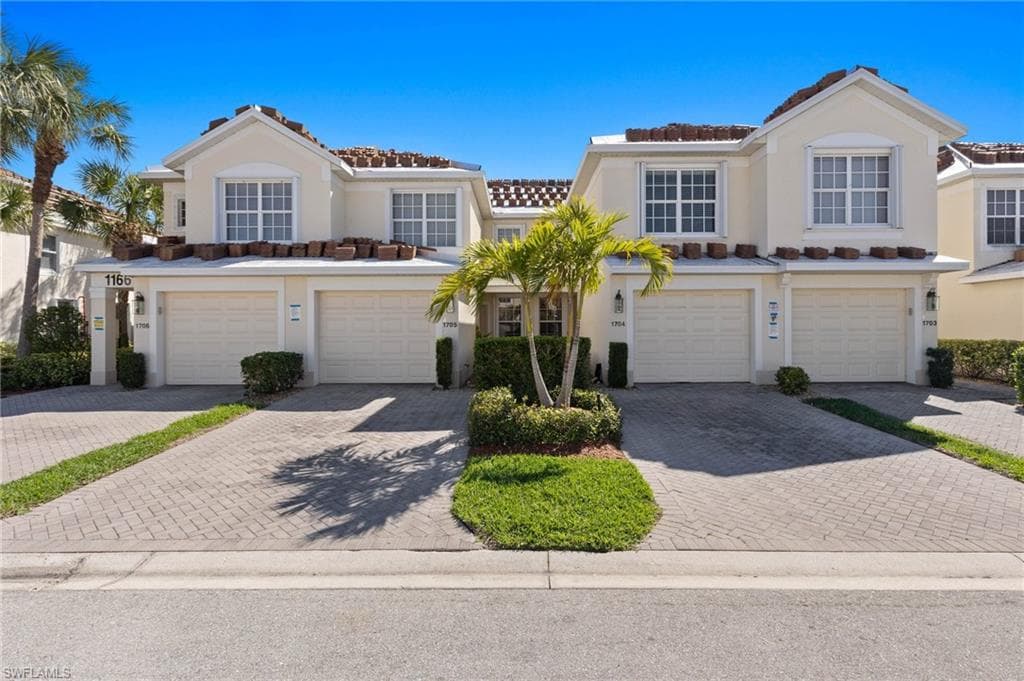11661 Navarro WAY 1704 FORT MYERS, FL 33908