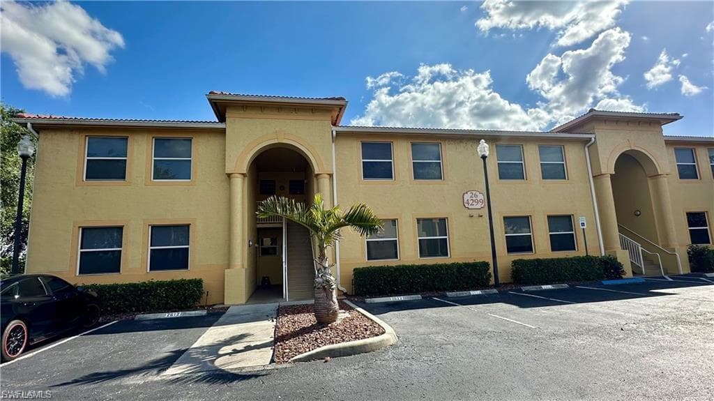 4299 Bellasol CIR 2621 FORT MYERS, FL 33916