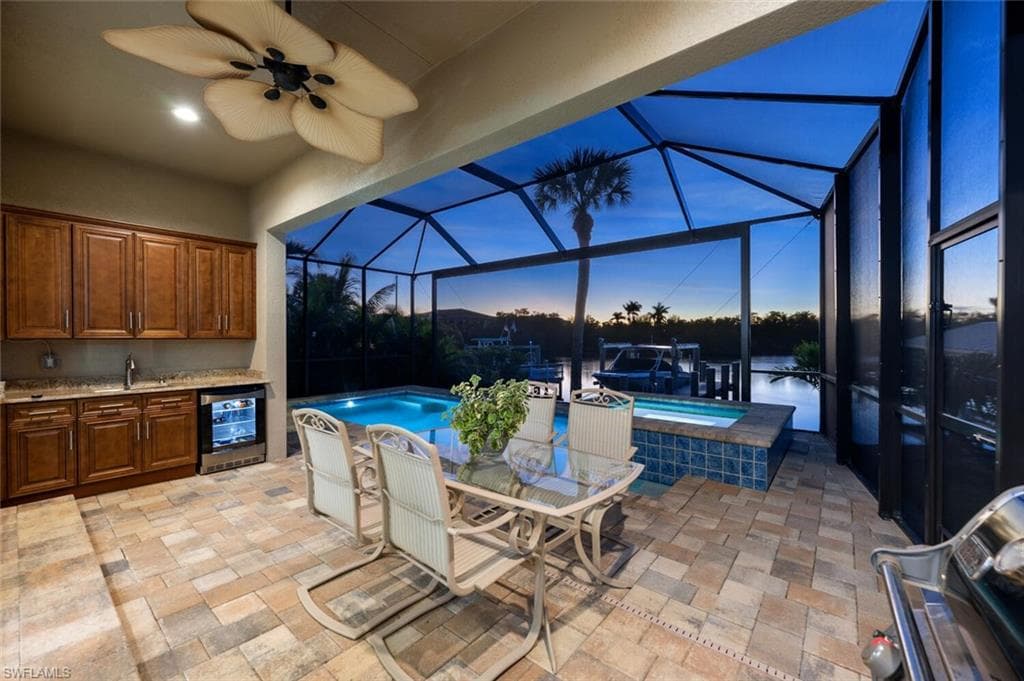 3254 Lakeview DR NAPLES, FL 34112