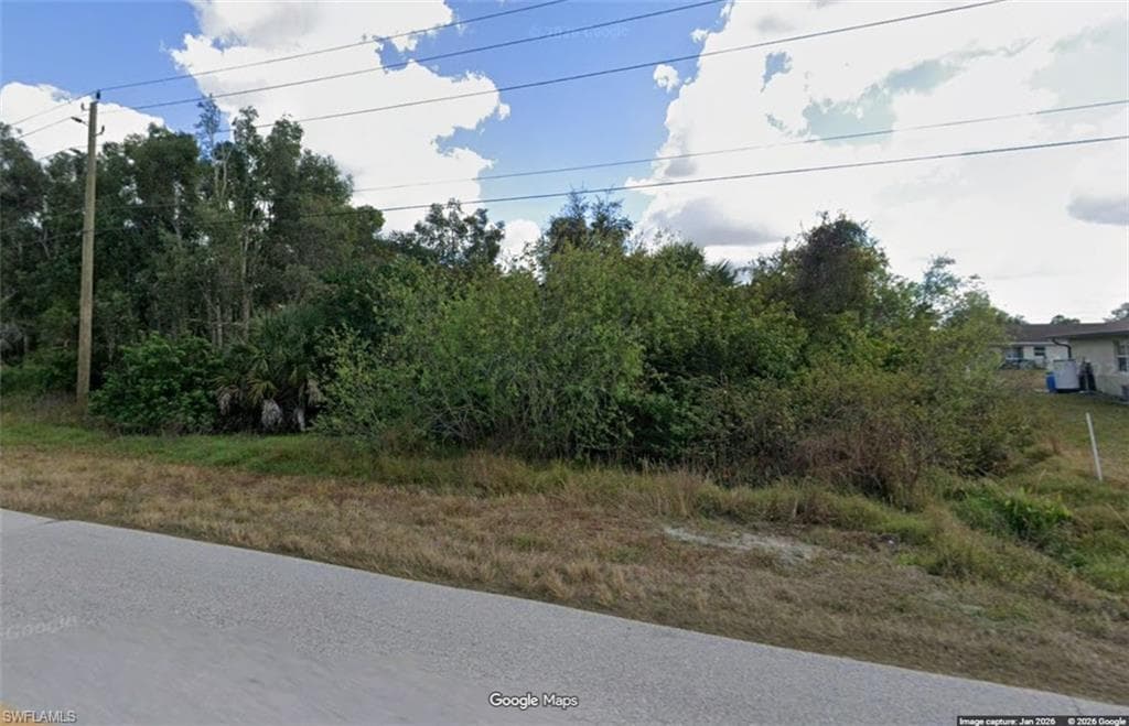 2414 Park RD LEHIGH ACRES, FL 33971