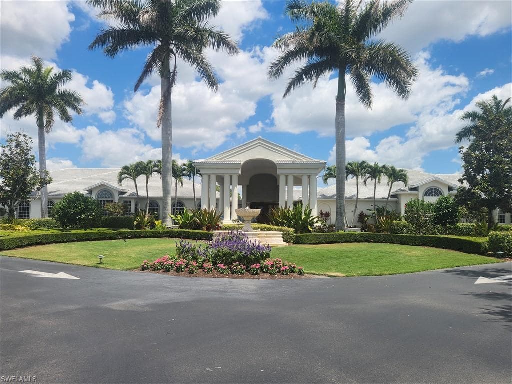 1001 Eastham WAY 106 NAPLES, FL 34104