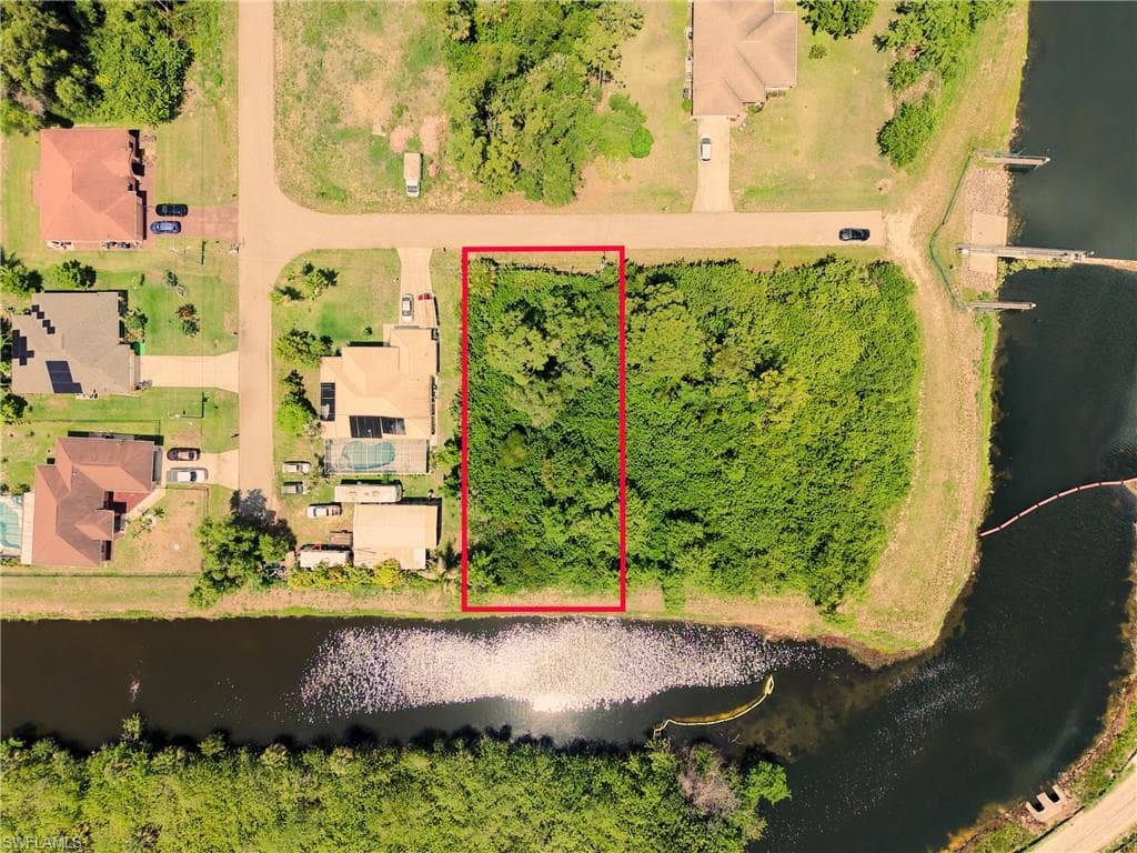 1102 Ann AVE N LEHIGH ACRES, FL 33971