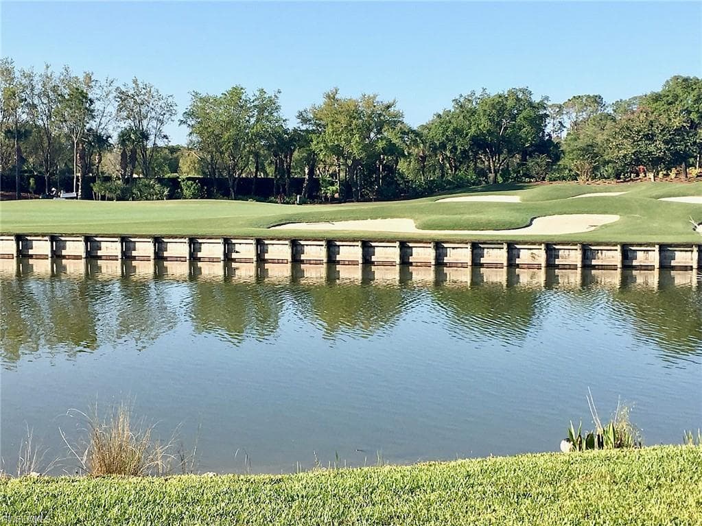 11041 Corsia Trieste WAY 204 BONITA SPRINGS, FL 34135