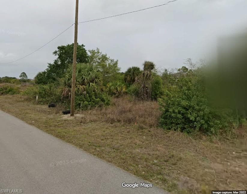 2412 Carvell AVE N LEHIGH ACRES, FL 33971