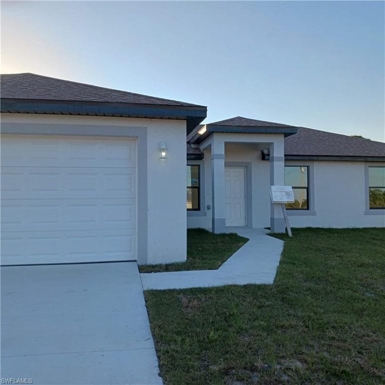 934 Marilyn AVE S LEHIGH ACRES, FL 33974