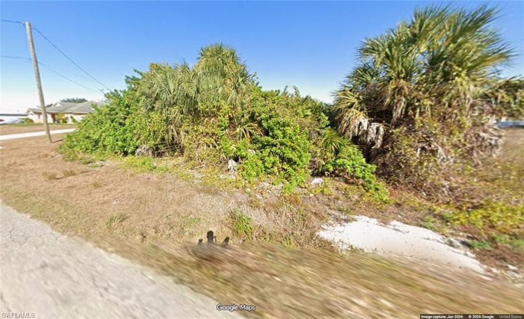 3308 36th ST SW LEHIGH ACRES, FL 33976