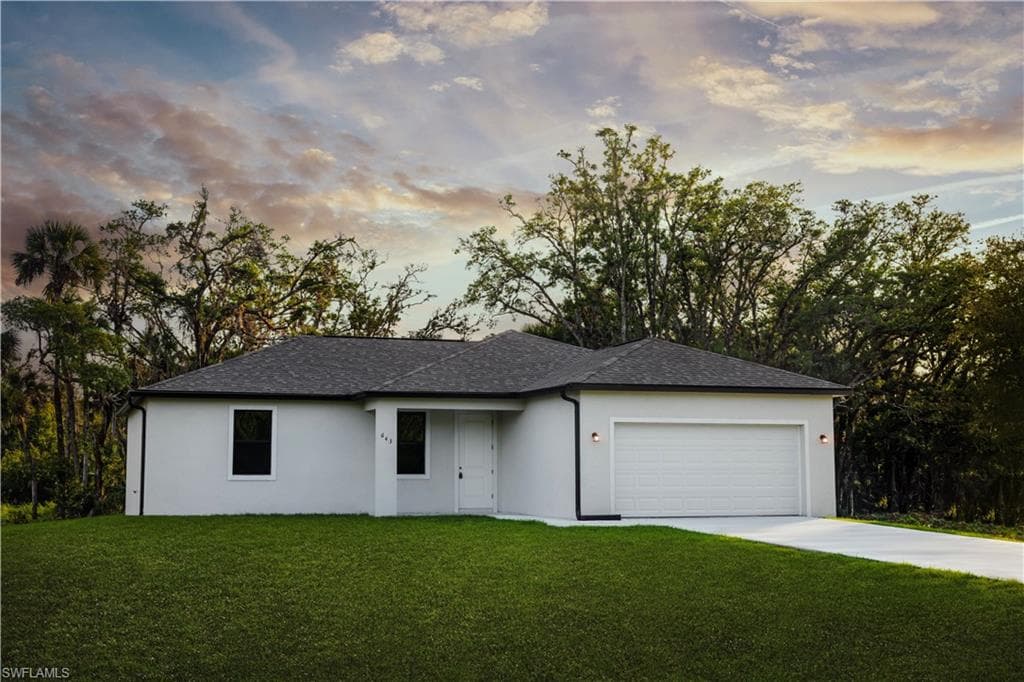 1239 County ST E LEHIGH ACRES, FL 33974