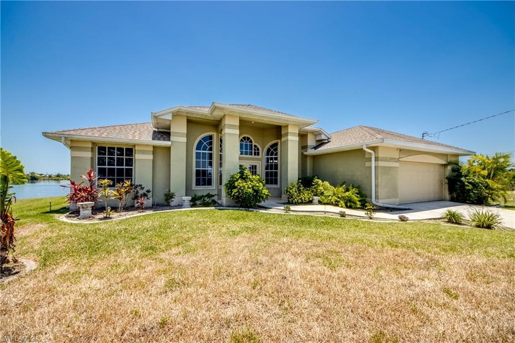 2319 NE 19th ST CAPE CORAL, FL 33909