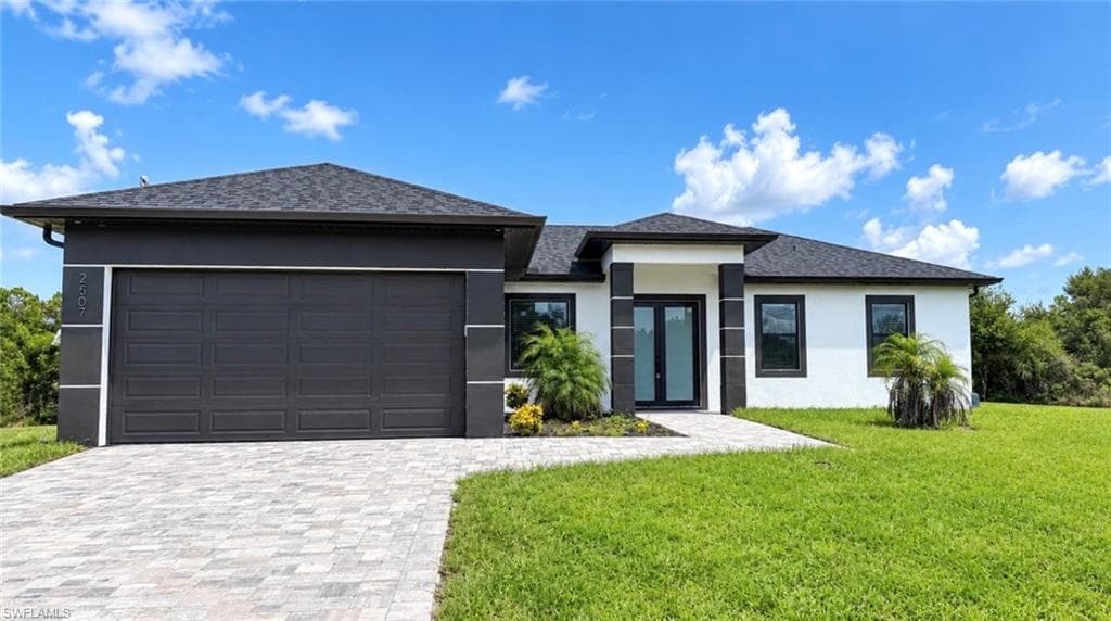 2607 E 18th ST LEHIGH ACRES, FL 33972