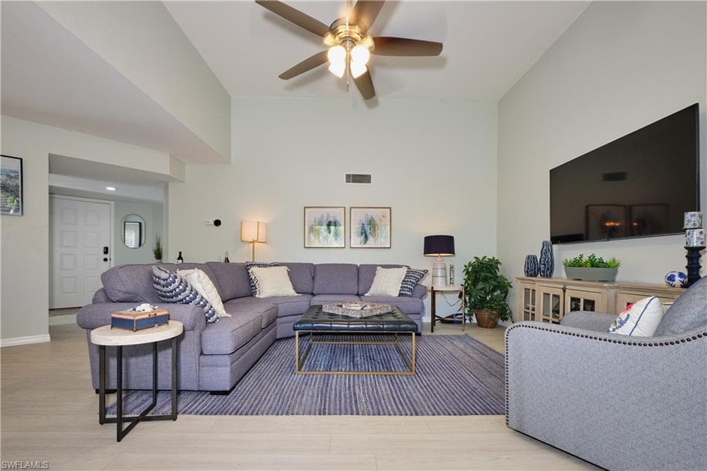 15121 Bagpipe WAY 202 FORT MYERS, FL 33912
