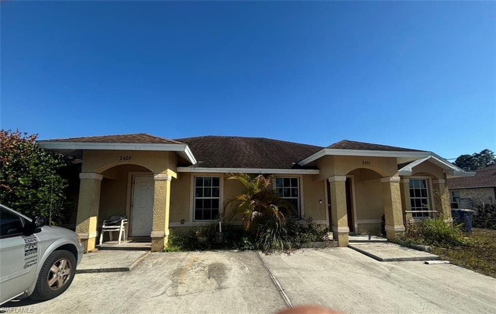 2429 Nobel AVE 2431 LEHIGH ACRES, FL 33973