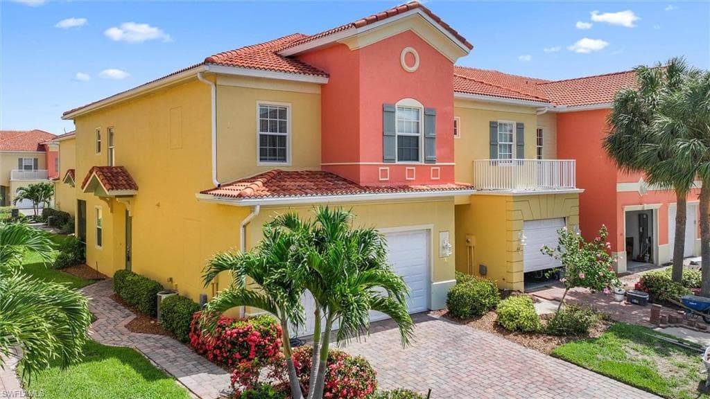 9804 Bodego WAY 101 FORT MYERS, FL 33908