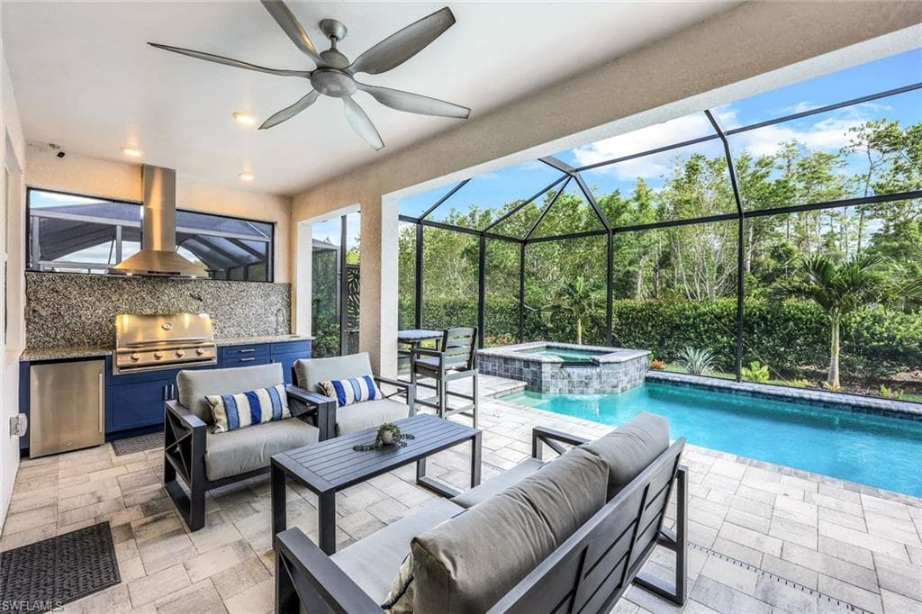 28109 Seasons Tide AVE BONITA SPRINGS, FL 34135