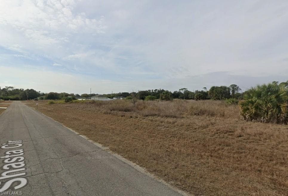 7026 Shasta CIR LABELLE, FL 33935