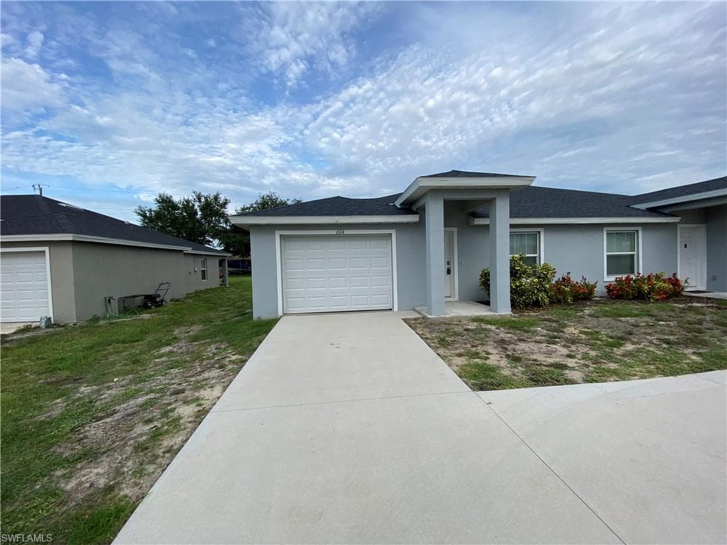 604 Skyline BLVD CAPE CORAL, FL 33991