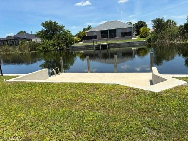 2827 SW 2nd TER CAPE CORAL, FL 33991