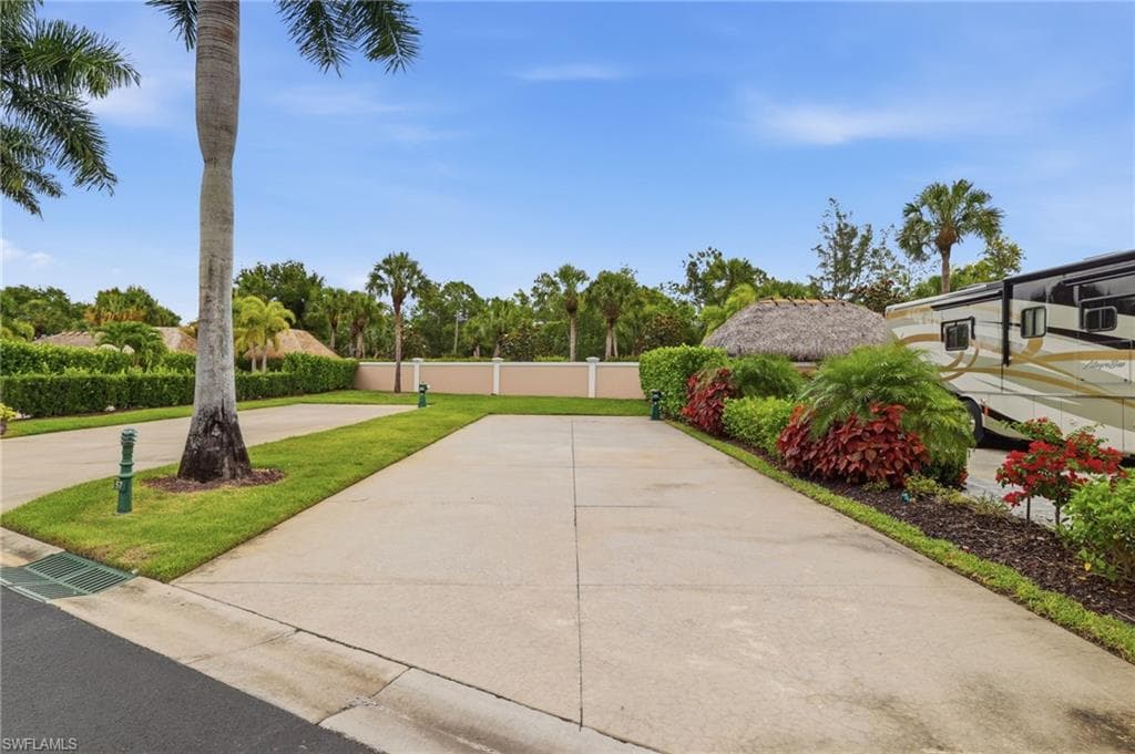 13559 Snook CIR NAPLES, FL 34114