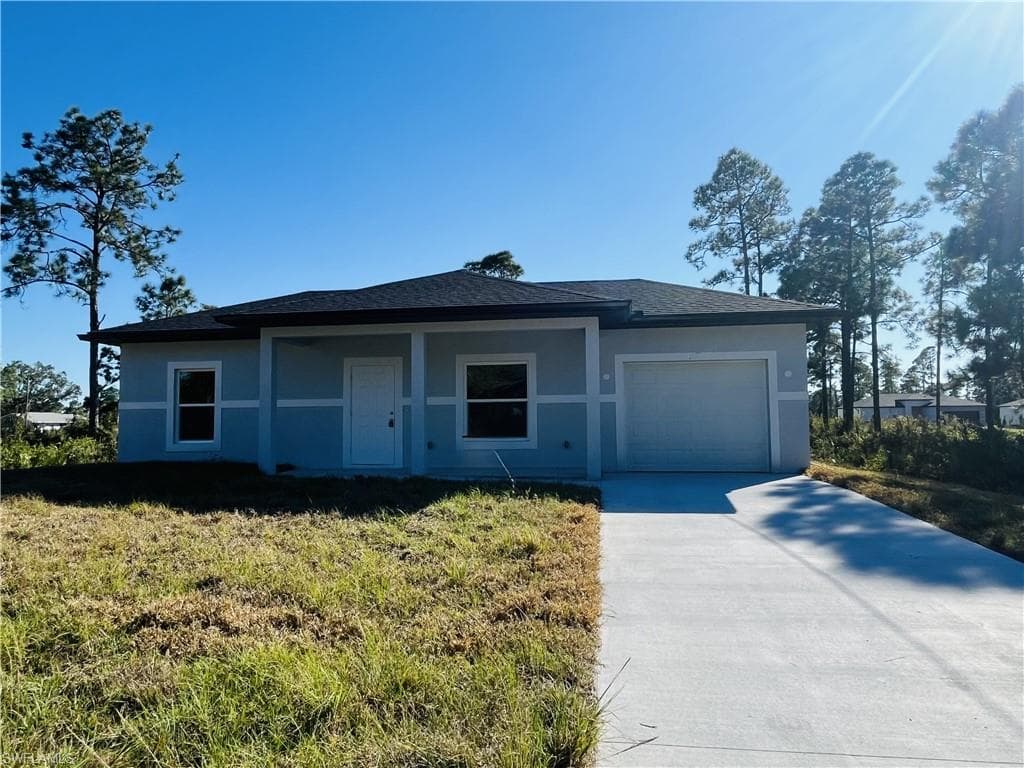 1106 Capri ST E LEHIGH ACRES, FL 33974