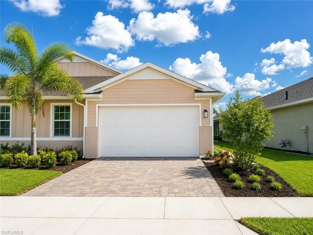 43860 Blue Heron LN PUNTA GORDA, FL 33982