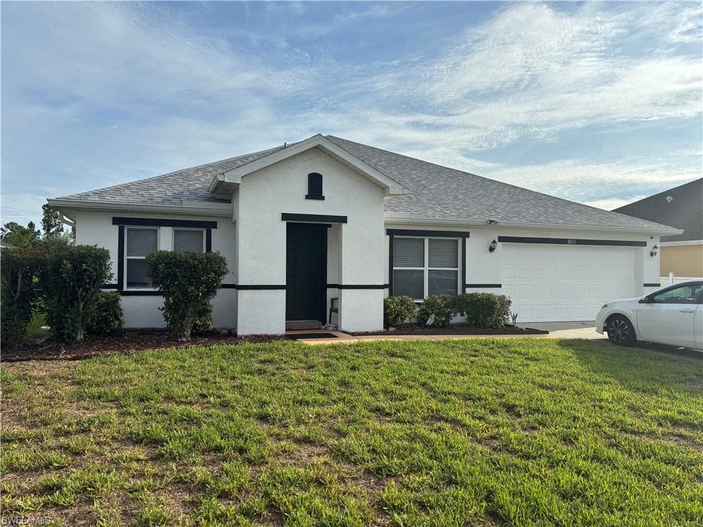 8031 Liriope LOOP LEHIGH ACRES, FL 33972
