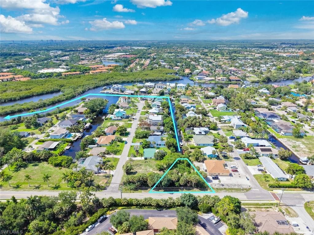 9101 Pennsylvania AVE BONITA SPRINGS, FL 34135