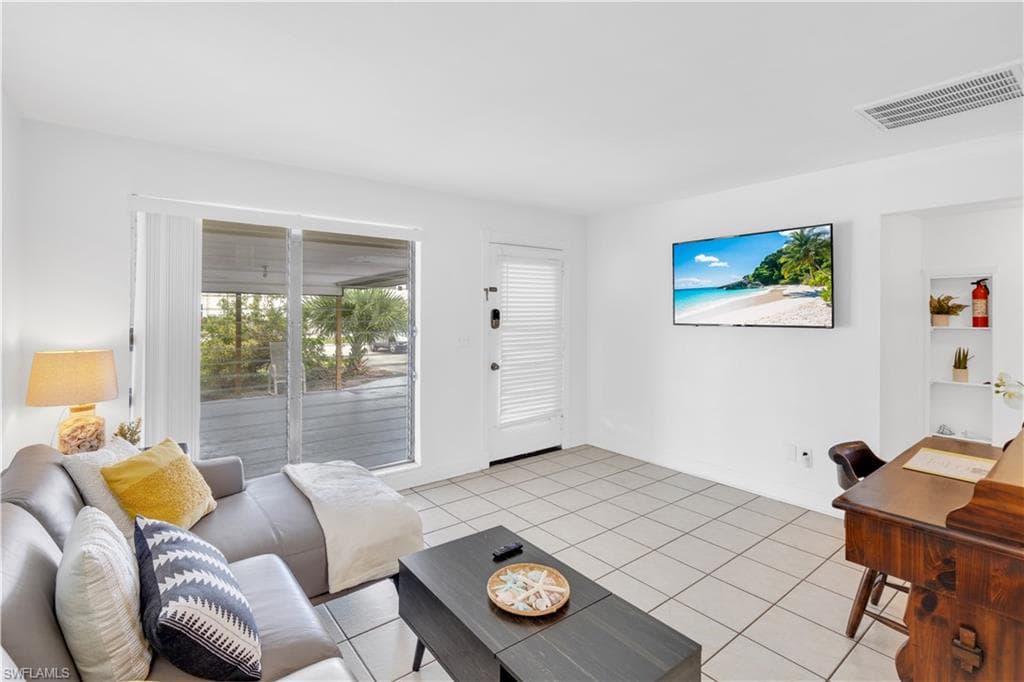 4913 Vincennes ST 2 CAPE CORAL, FL 33904