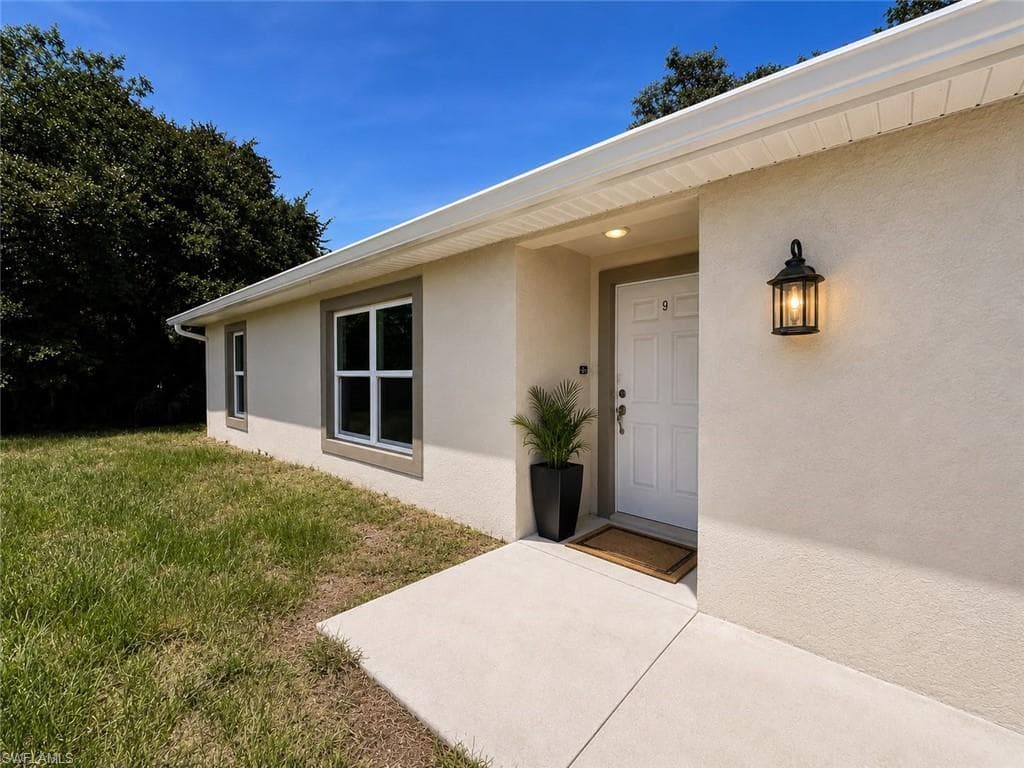 1173 E Benbow CIR LABELLE, FL 33935