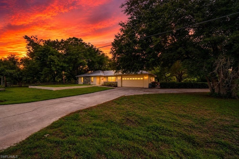 11751 Deal RD NORTH FORT MYERS, FL 33917
