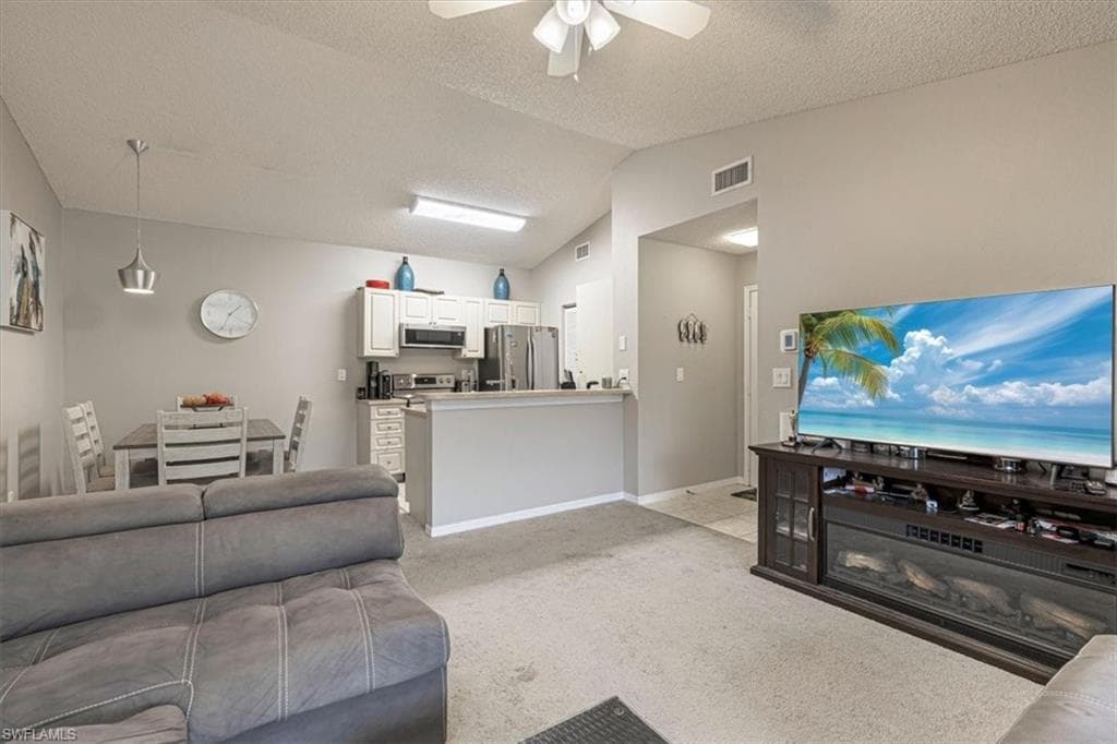 2202 Arbour Walk CIR 2124 NAPLES, FL 34109
