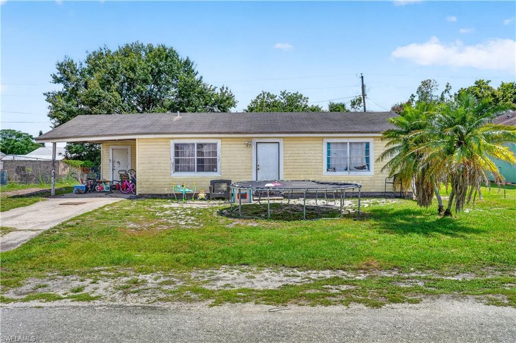 1132 Kentucky AVE CLEWISTON, FL 33440